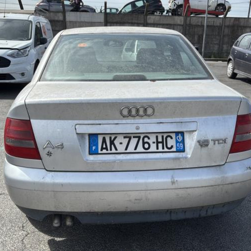 Compteur AUDI A4 1 Photo n°5