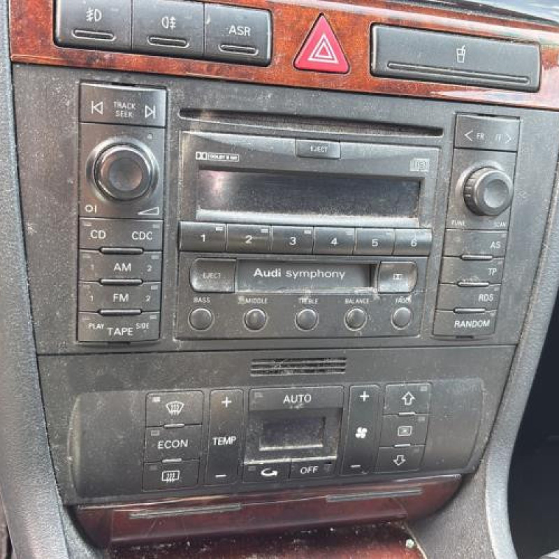 Compteur AUDI A4 1 Photo n°15