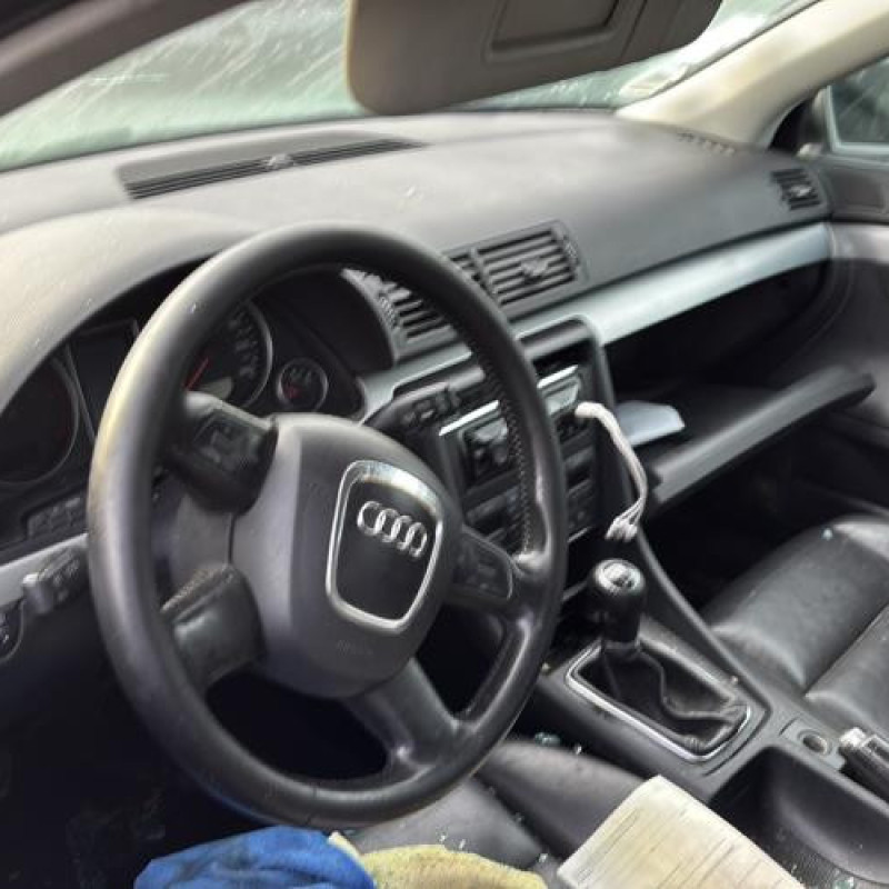 Boite a gants AUDI A4 2 Photo n°12