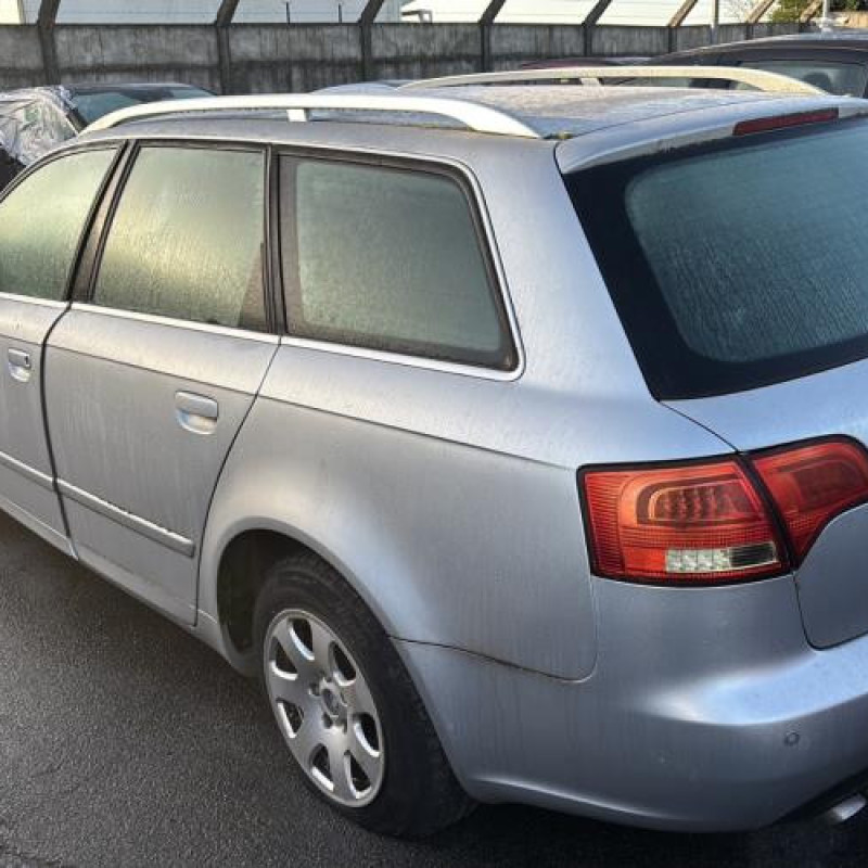 Boite a gants AUDI A4 2 Photo n°4