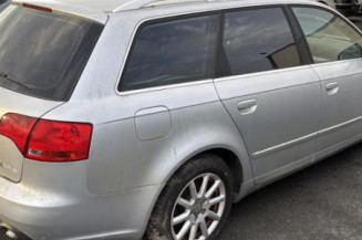 Boite a gants AUDI A4 2