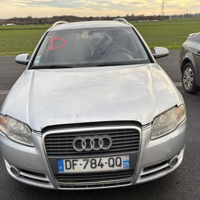 Boite a gants AUDI A4 2 Photo n°8