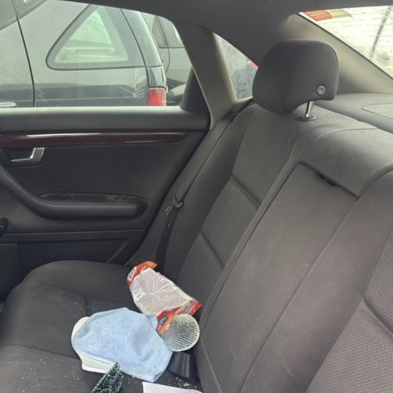 Boite a gants AUDI A4 2 Photo n°11