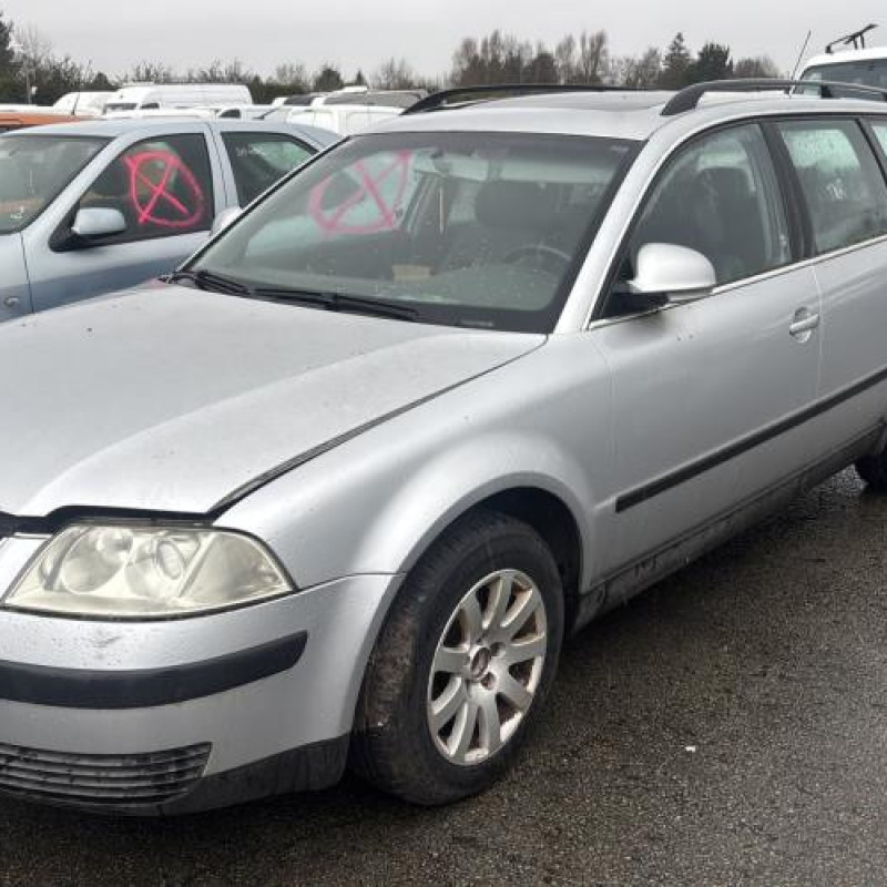 Etrier arriere gauche (freinage) VOLKSWAGEN PASSAT 4 Photo n°1