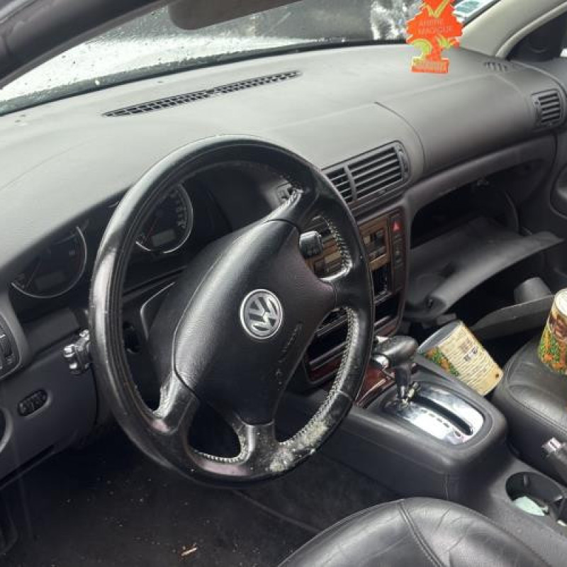 Etrier arriere gauche (freinage) VOLKSWAGEN PASSAT 4 Photo n°12