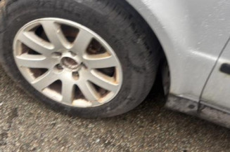 Etrier arriere gauche (freinage) VOLKSWAGEN PASSAT 4