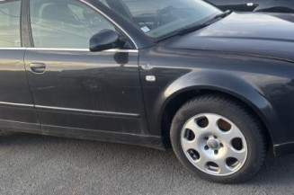 Boite a gants AUDI A4 2