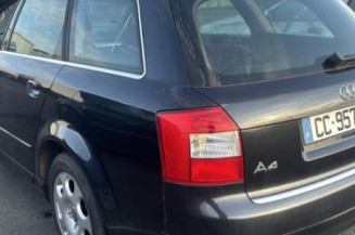 Boite a gants AUDI A4 2