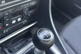 Etrier arriere droit (freinage) AUDI A4 2