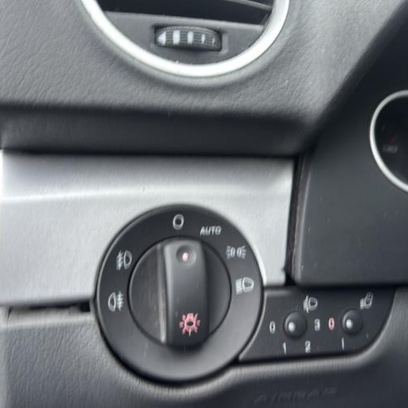 Etrier arriere gauche (freinage) SEAT EXEO Photo n°19