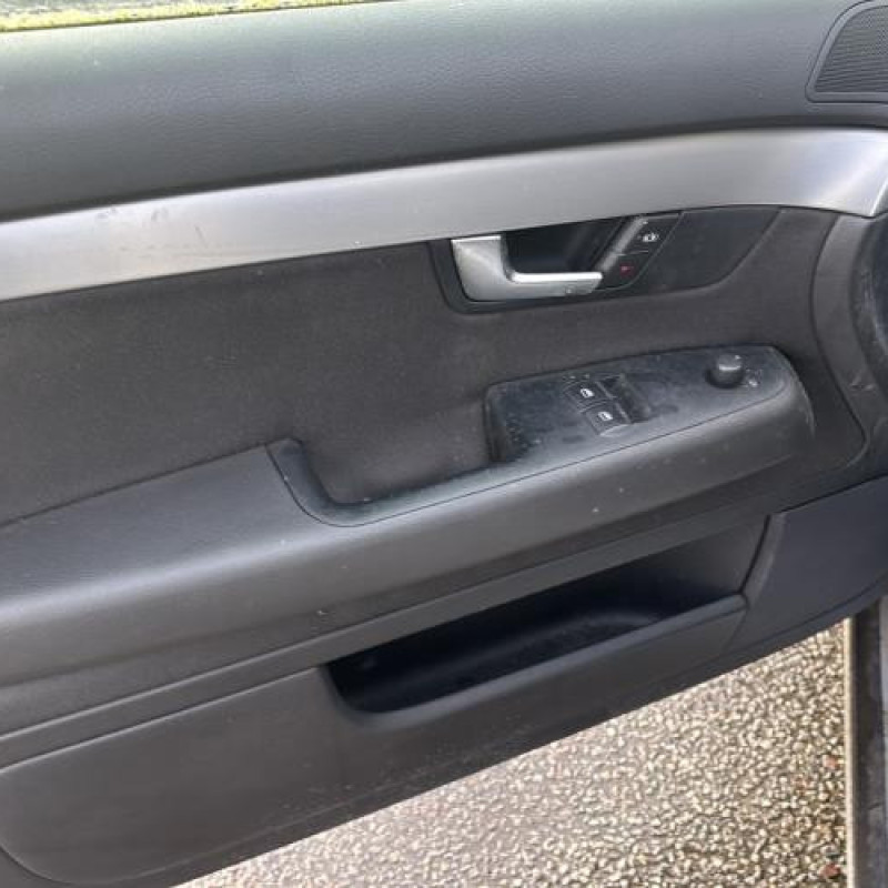 Berceau avant AUDI A4 2 Photo n°9