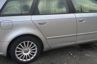 Pompe à carburant AUDI A4 2