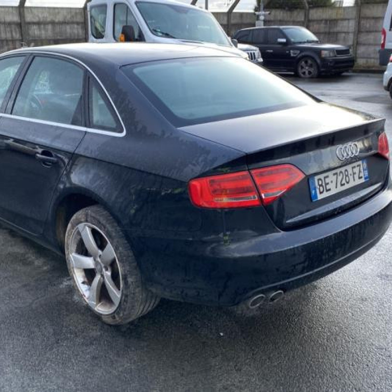 Malle/Hayon arriere AUDI A4 3 Photo n°4