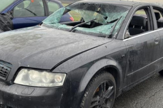 Pivot de moyeu avant droit AUDI A4 2 Photo n°1