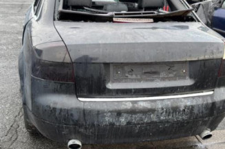 Pivot de moyeu avant droit AUDI A4 2