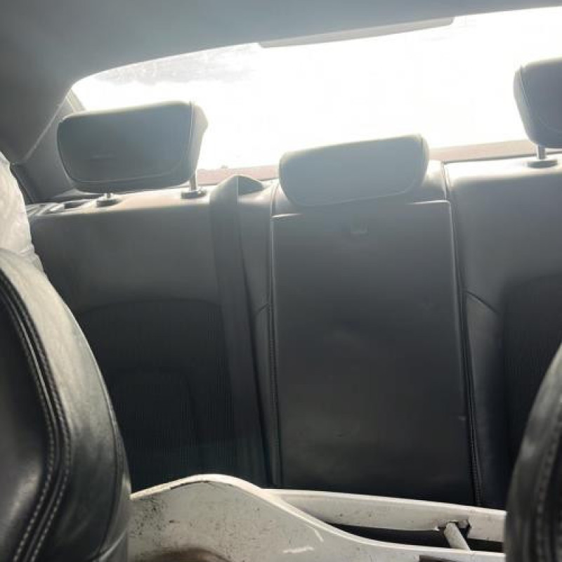 Custode arriere gauche AUDI A4 3 Photo n°5