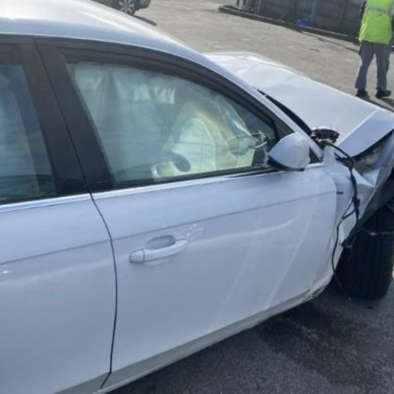 Custode arriere gauche AUDI A4 3 Photo n°16