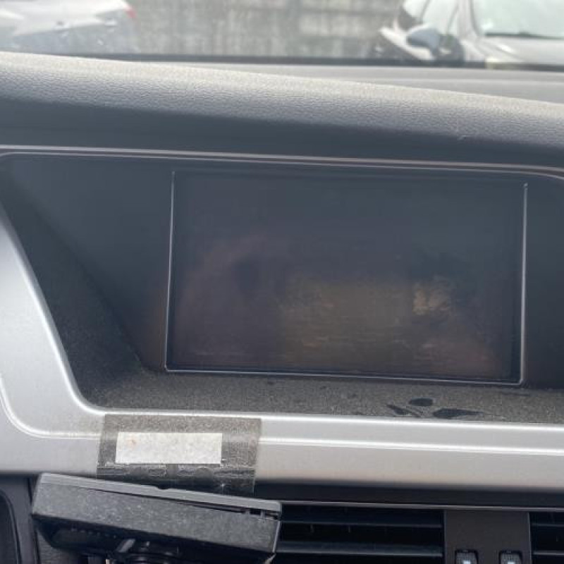 Cremaillere assistee AUDI A4 3 Photo n°10