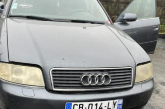 Vitre avant gauche AUDI A6 2 Photo n°1