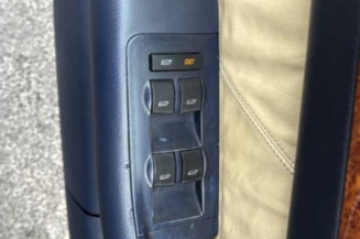 Vitre avant gauche AUDI A6 2