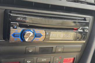 Vitre avant gauche AUDI A6 2