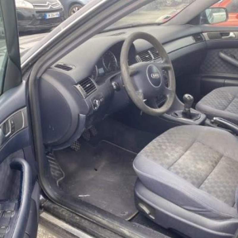 Vitre arriere gauche AUDI A6 2 Photo n°11