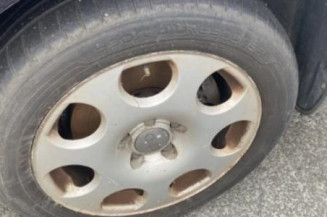 Serrure avant droit AUDI A6 2