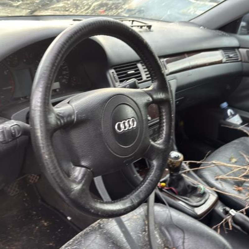 Serrure avant droit AUDI A6 2 Photo n°13