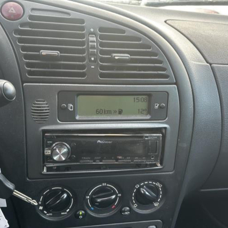 Etrier avant droit (freinage) CITROEN XSARA Photo n°19