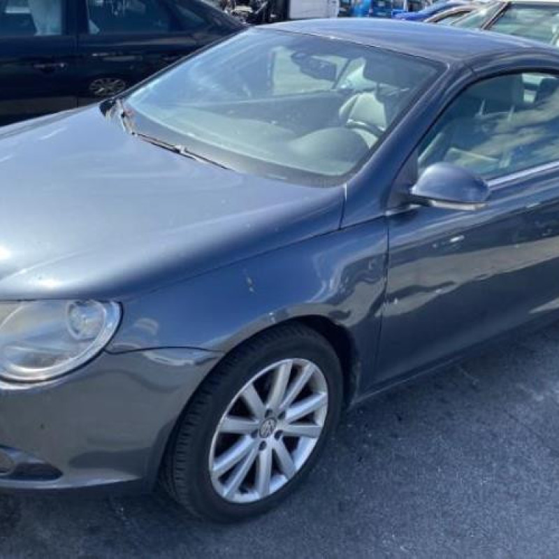 Leve vitre electrique avant gauche VOLKSWAGEN EOS Photo n°10