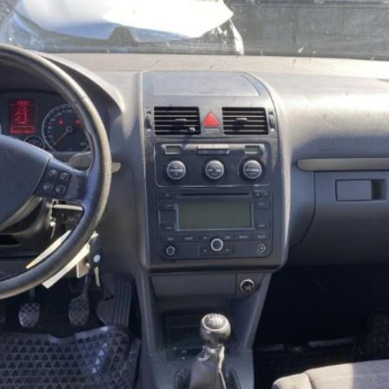 Attache ceinture arriere droit VOLKSWAGEN TOURAN 1 Photo n°13