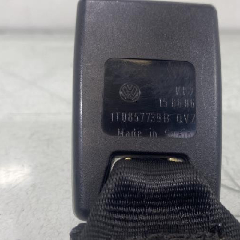 Attache ceinture arriere gauche VOLKSWAGEN TOURAN 1 Photo n°3
