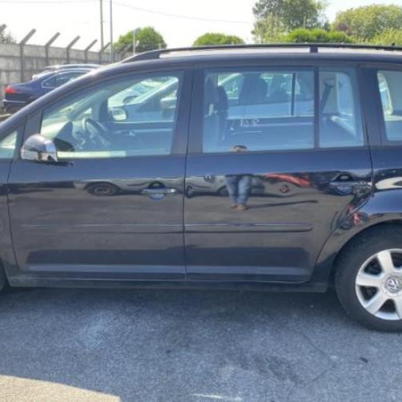 Bouton de coffre VOLKSWAGEN TOURAN 1 Photo n°20