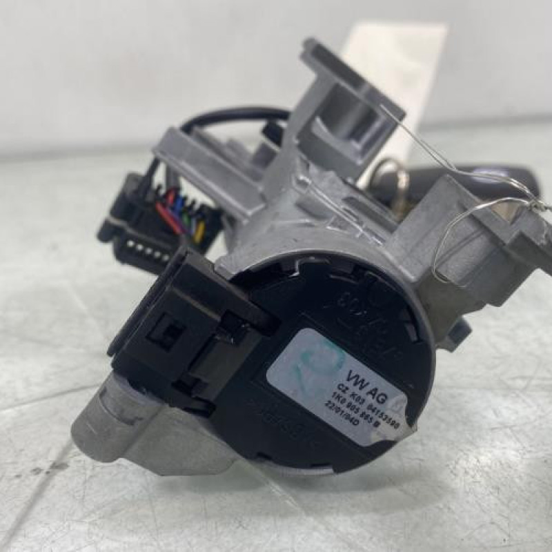 Neiman VOLKSWAGEN TOURAN 1 Photo n°2