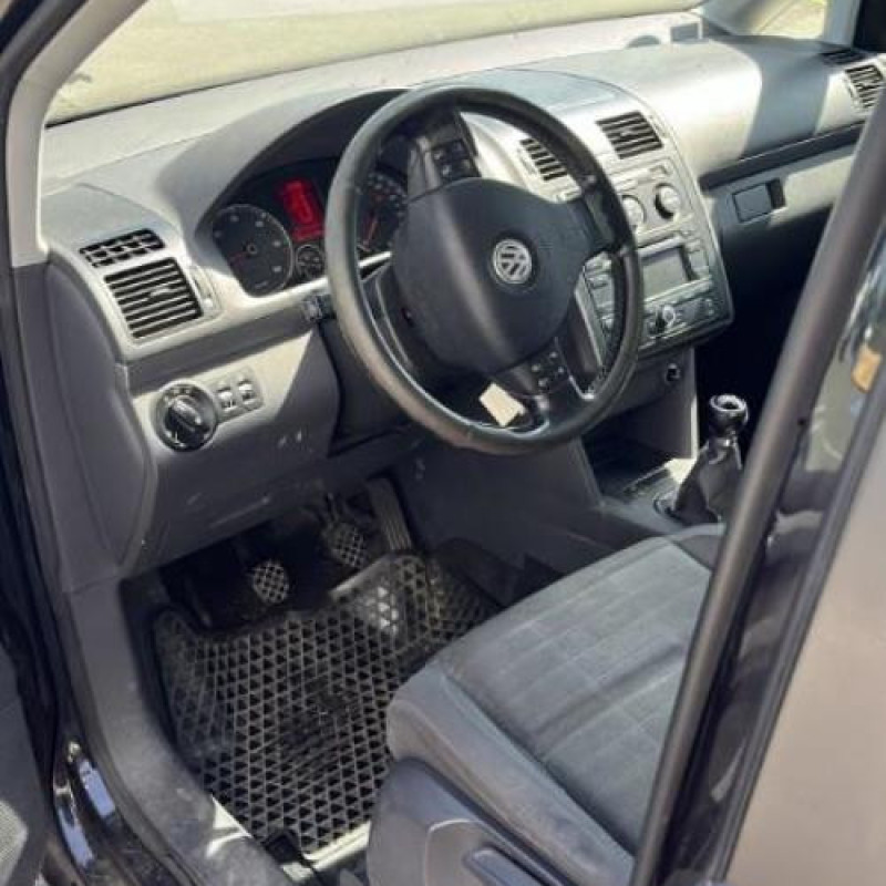 Serrure avant gauche VOLKSWAGEN TOURAN 1 Photo n°20