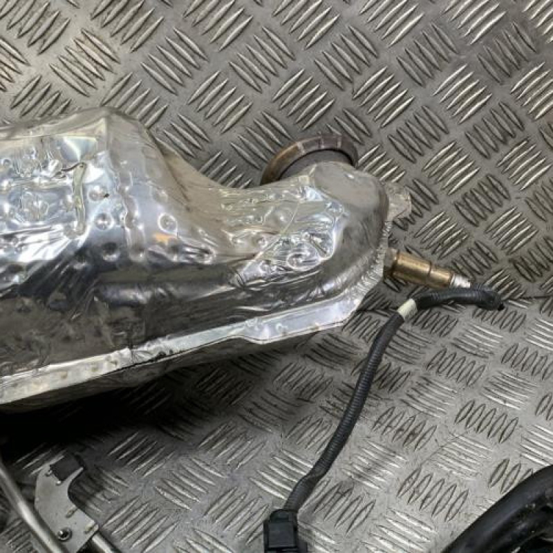Catalyseur (echappement) PEUGEOT 208 1 Photo n°3