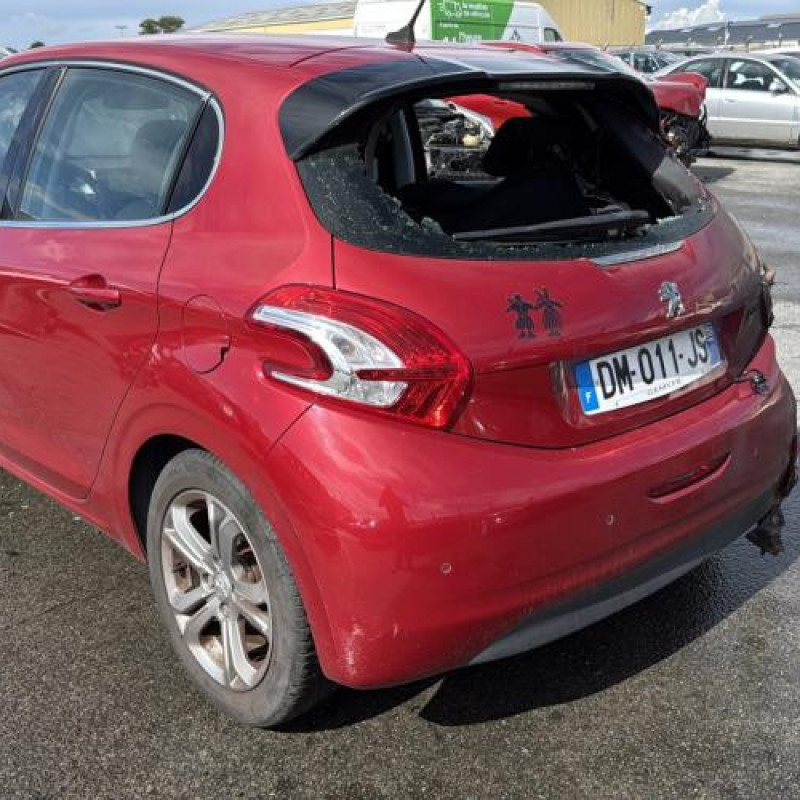 Catalyseur (echappement) PEUGEOT 208 1 Photo n°8
