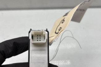 Interrupteur de leve vitre arriere droit CITROEN C5 AIRCROSS