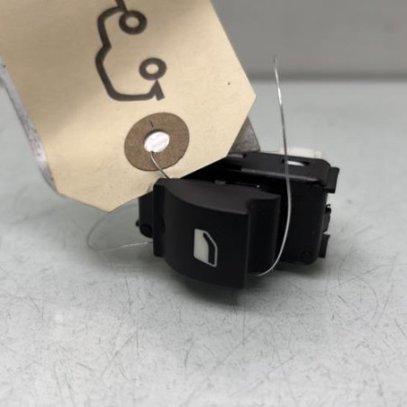 Interrupteur de leve vitre avant droit CITROEN C5 AIRCROSS Photo n°1