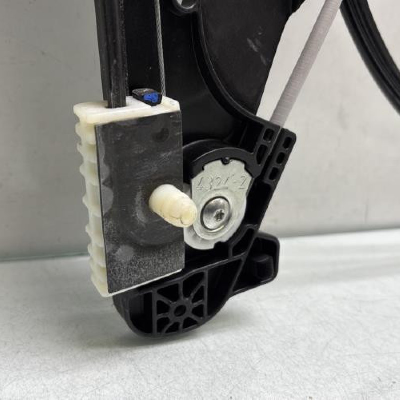 Leve vitre electrique avant droit CITROEN C5 AIRCROSS Photo n°2