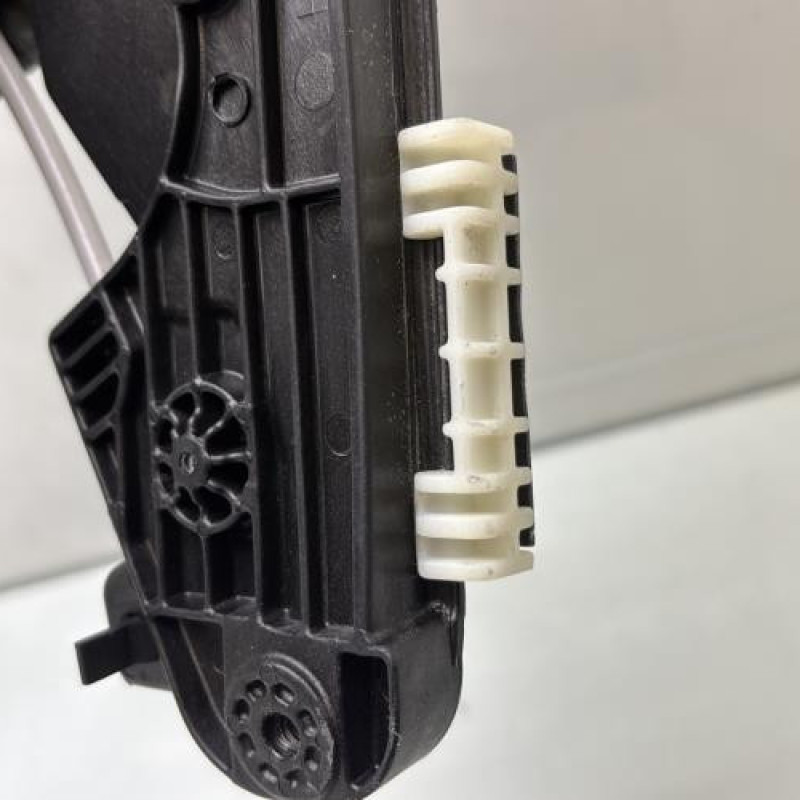 Leve vitre electrique avant droit CITROEN C5 AIRCROSS Photo n°9