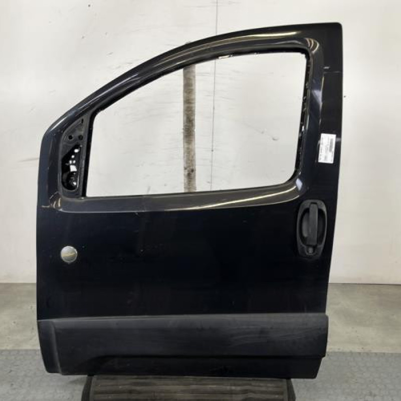 Porte avant gauche PEUGEOT BIPPER Photo n°1
