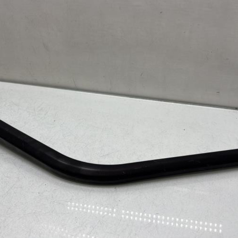 Bras essuie glace arriere FORD FIESTA 4 Photo n°1