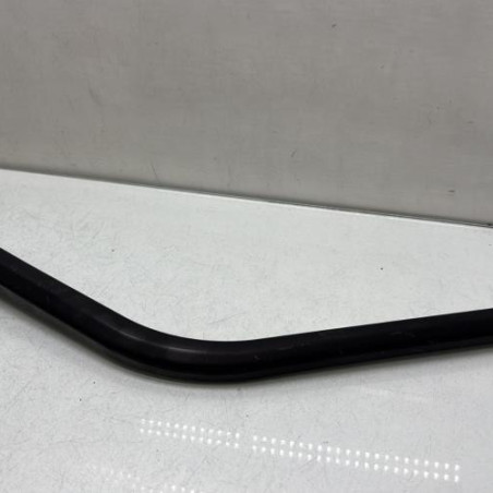 Bras essuie glace arriere FORD FIESTA 4 Photo n°1