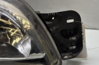 Optique avant principal droit (feux)(phare) FORD FIESTA 4