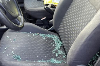 Feu arriere principal droit (feux) FORD FIESTA 5