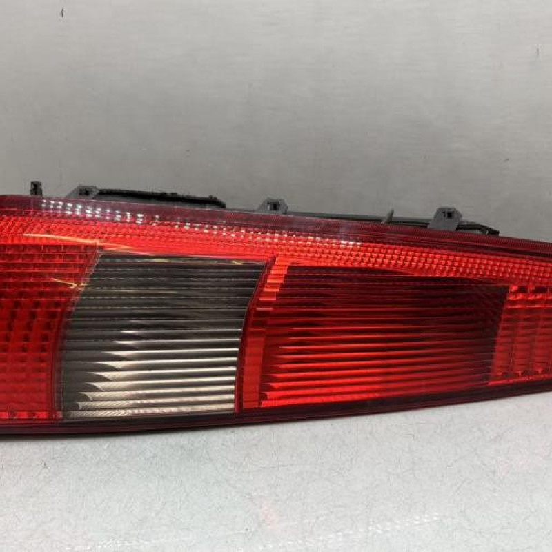 Feu arriere principal gauche (feux) FORD FIESTA 5 Photo n°1