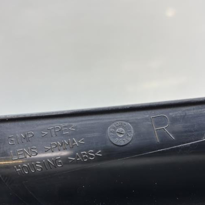 Feu arriere principal droit (feux) FORD FUSION Photo n°5