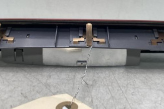 Feu arriere stop central OPEL ZAFIRA B