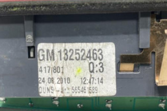 Feu arriere stop central OPEL ZAFIRA B